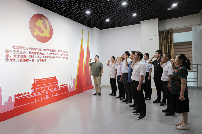 新能源处2_副本.jpg