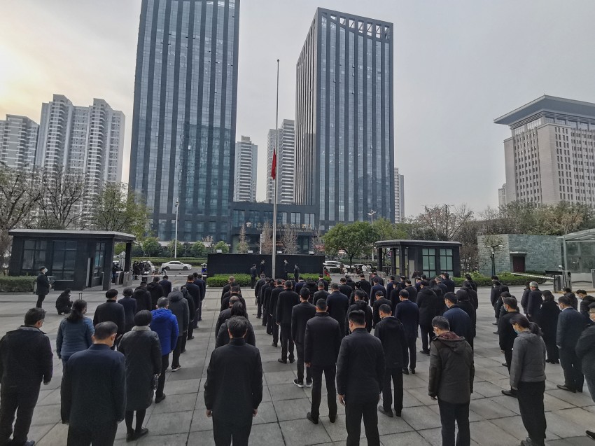悼念大会2_副本.jpg