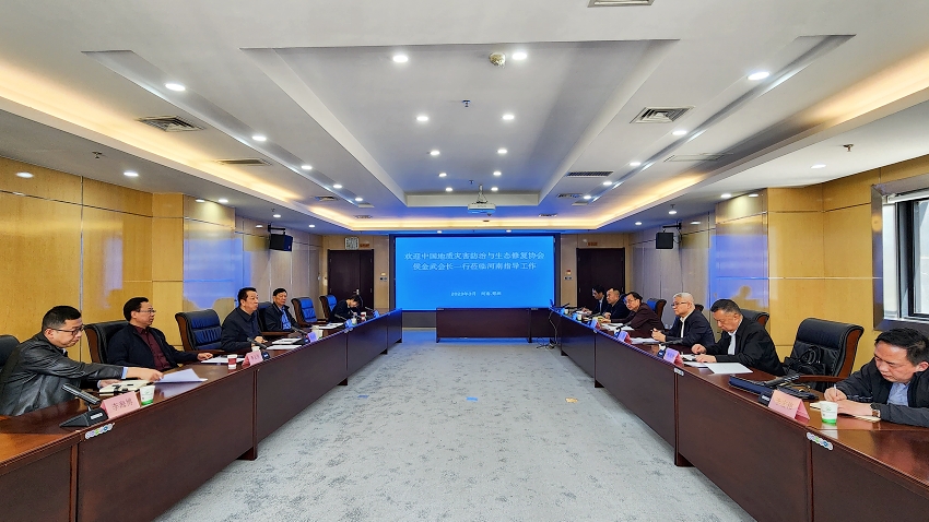 1ff449cdbe2cd645b2b73671650bda5_副本.jpg