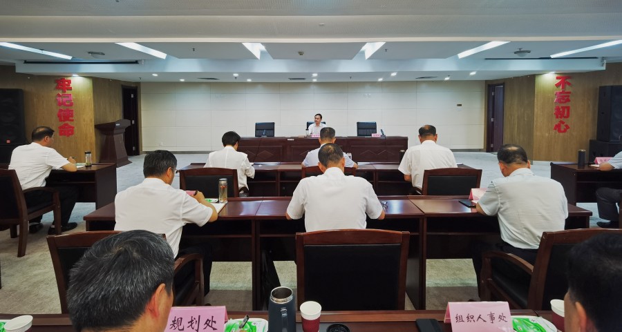 石迎军讲党纪2_副本.jpg