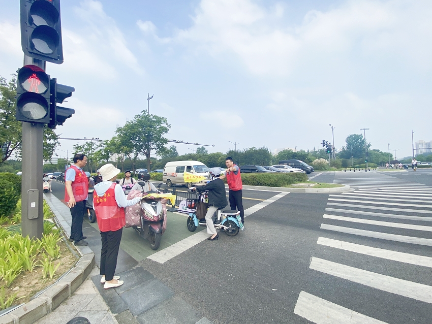 c837512be9f8841144c3abfe1f4fccd_副本.jpg
