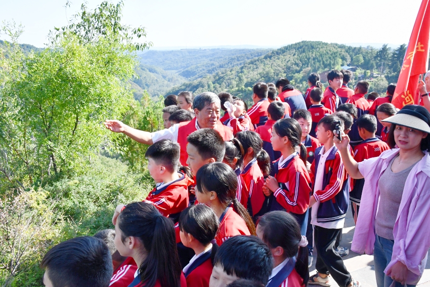 7c9905afa8502cc17d694526a7c3a3f_副本.jpg