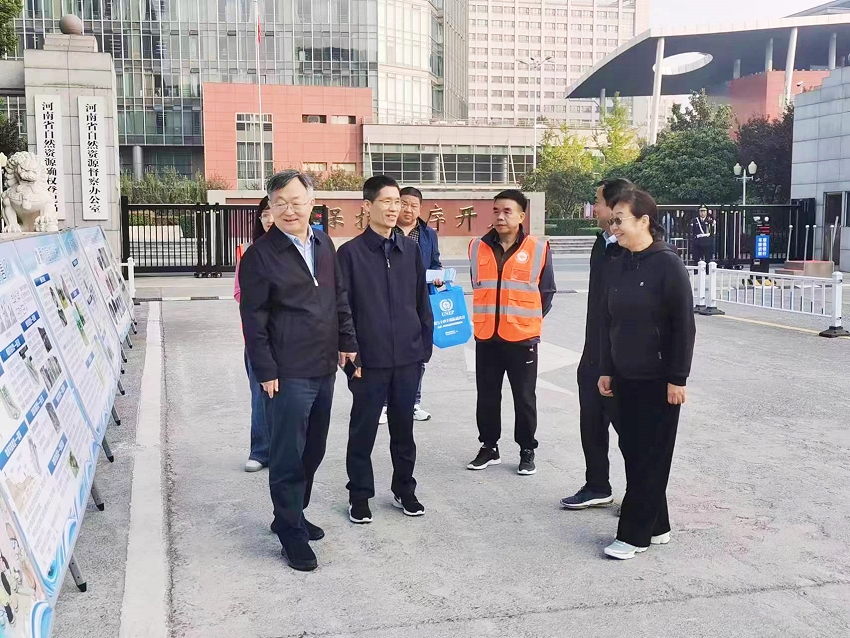 1b023e7ee5033cee1ca9e6180202b3c_副本.jpg