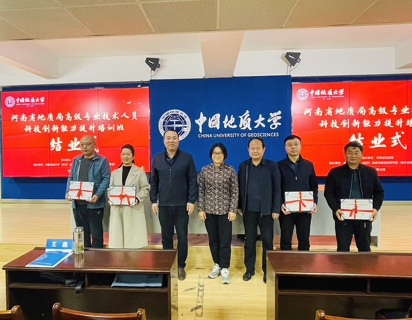 f64097432de95bf57b20c097da78bb5_副本.jpg