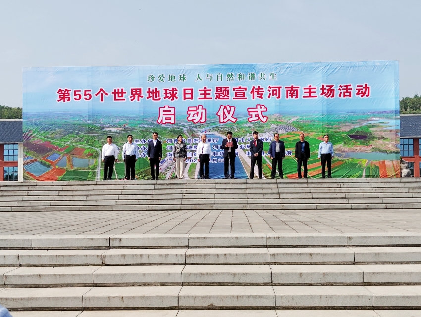 cc57c25c511ee01b2883667a77804c2_副本.jpg